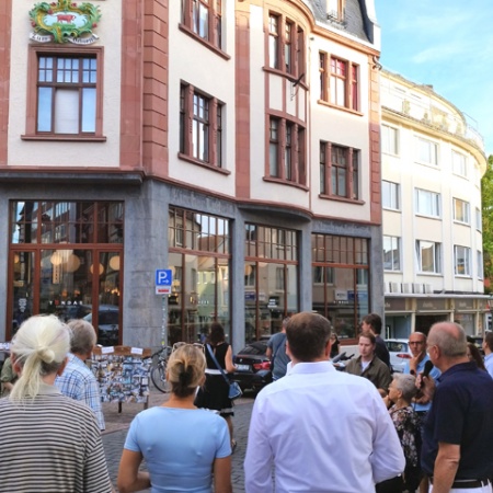 Größeres Bild ansehen