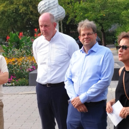 Größeres Bild ansehen