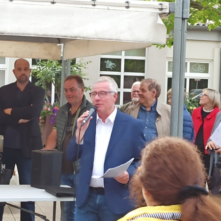 Größeres Bild ansehen