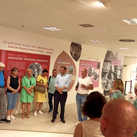 Größeres Bild ansehen