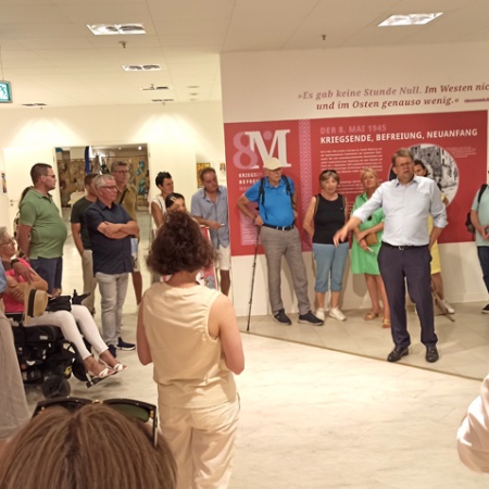 Größeres Bild ansehen