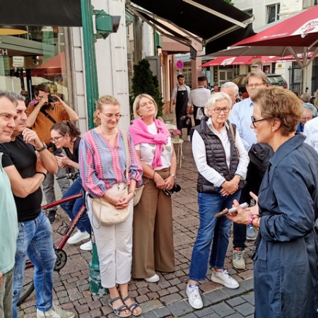 Größeres Bild ansehen