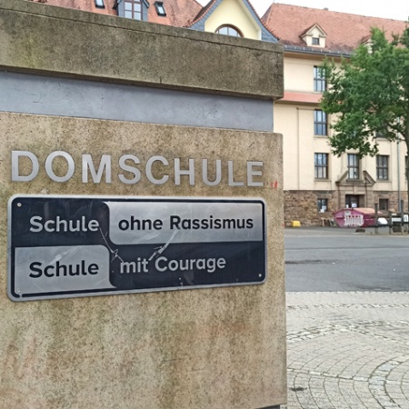 Größeres Bild ansehen